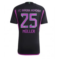 Maglie da calcio Bayern Munich Thomas Muller #25 Seconda Maglia 2023-24 Manica Corta